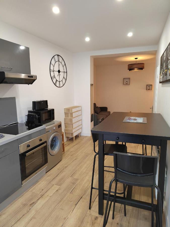 Moderne Et Chaleureux Duplex En Centre-Ville 圣让德韦达 外观 照片