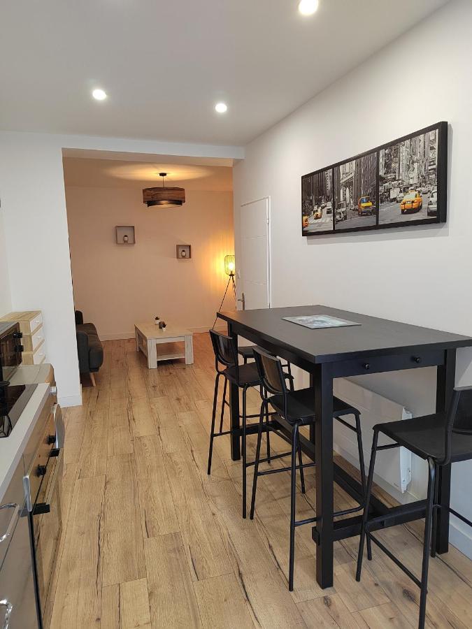 Moderne Et Chaleureux Duplex En Centre-Ville 圣让德韦达 外观 照片
