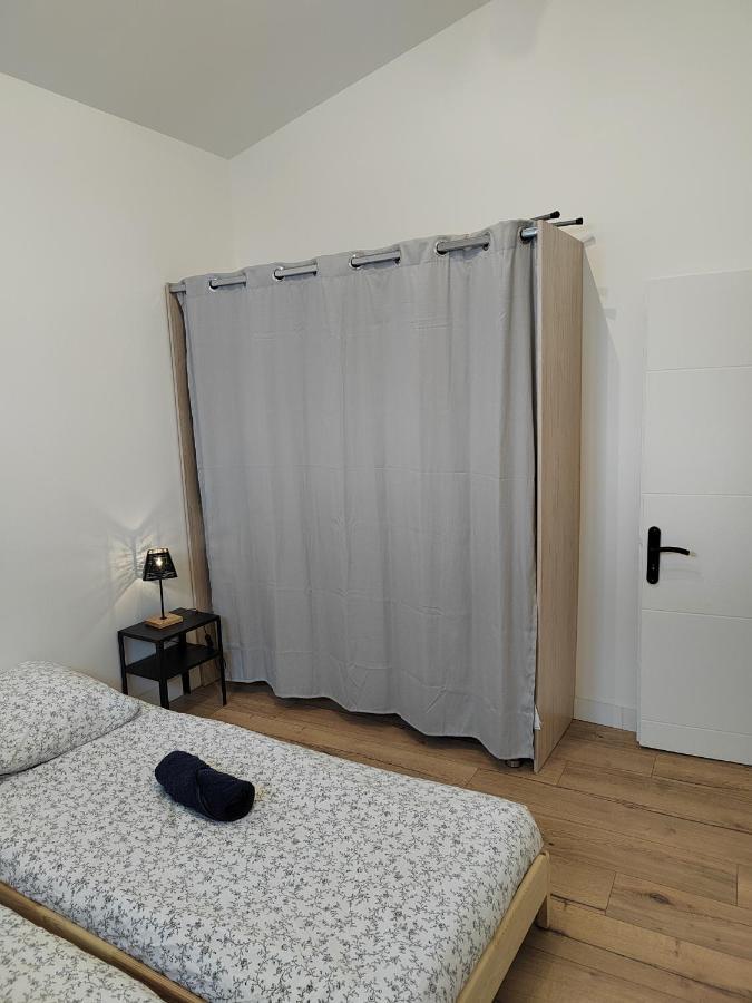 Moderne Et Chaleureux Duplex En Centre-Ville 圣让德韦达 外观 照片